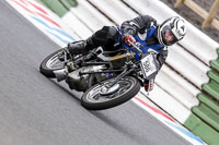 Vintage-motorcycle-club;eventdigitalimages;mallory-park;mallory-park-trackday-photographs;no-limits-trackdays;peter-wileman-photography;trackday-digital-images;trackday-photos;vmcc-festival-1000-bikes-photographs